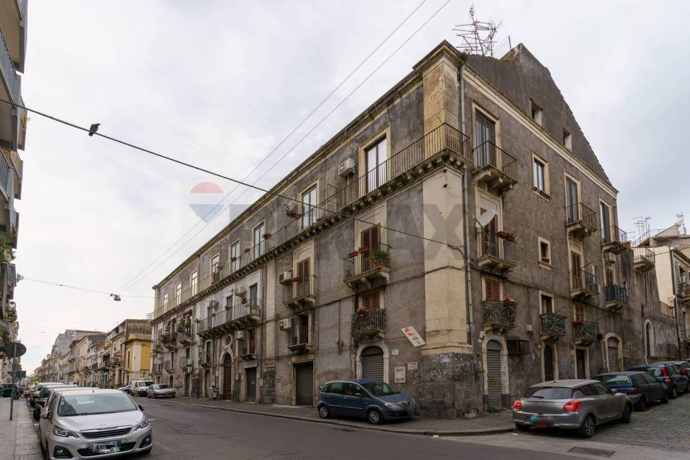 appartamento in vendita a Catania in zona Centro Storico