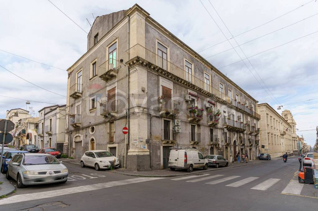appartamento in vendita a Catania in zona Centro Storico