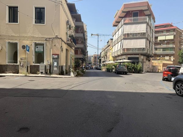 locale commerciale in vendita a Catania in zona Picanello