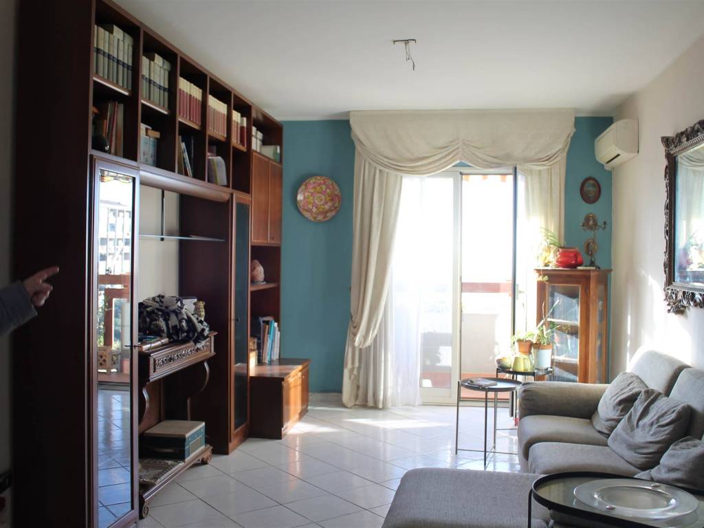 appartamento in vendita a Catania in zona Librino