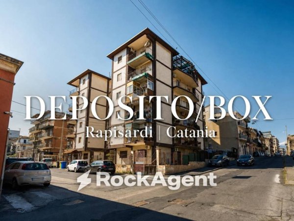 locale commerciale in vendita a Catania