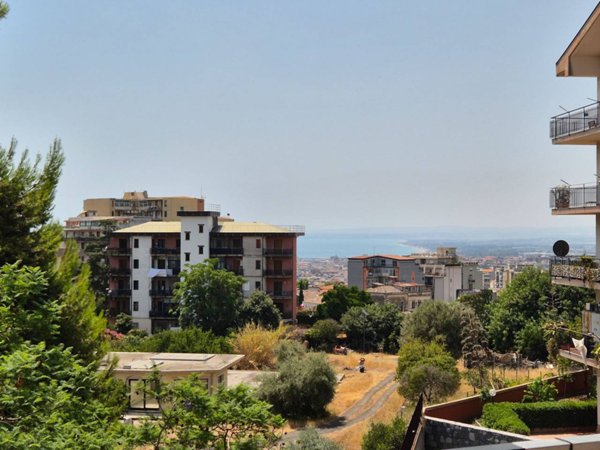 appartamento in vendita a Catania in zona Canalicchio