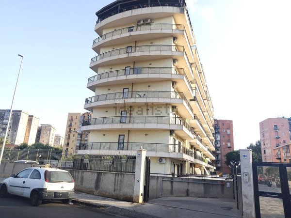 appartamento in vendita a Catania in zona San Leone