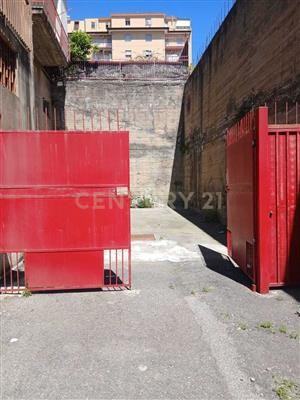 locale commerciale in vendita a Catania in zona Nesima