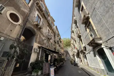 appartamento in vendita a Catania in zona Centro Storico