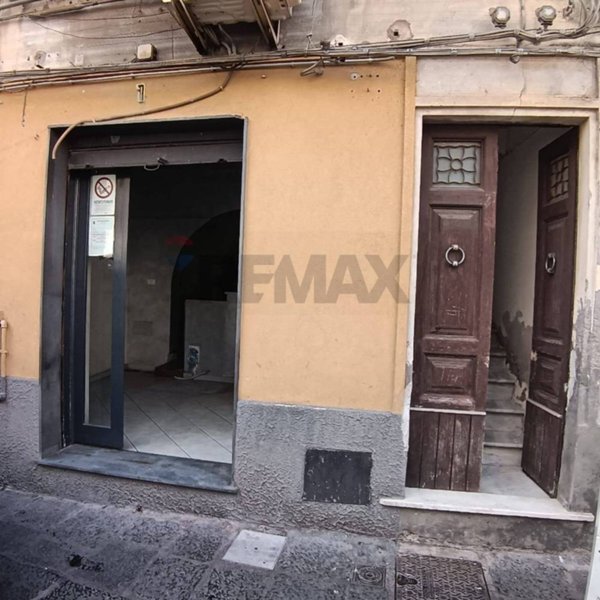 casa indipendente in vendita a Catania