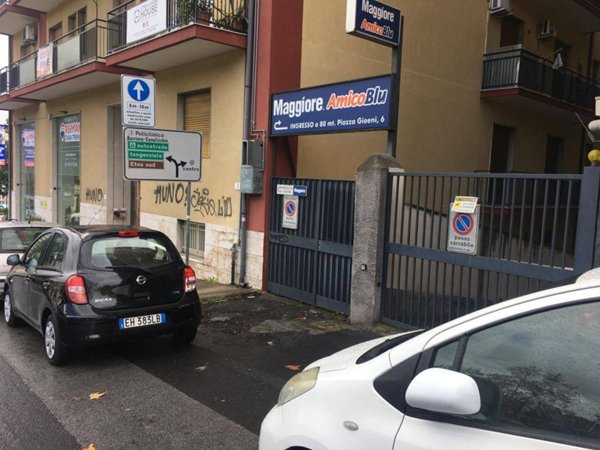 ufficio in vendita a Catania in zona Barriera del Bosco