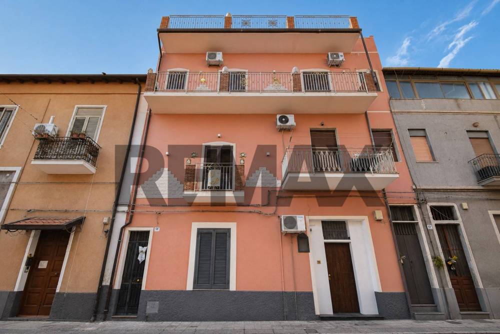 casa indipendente in vendita a Catania