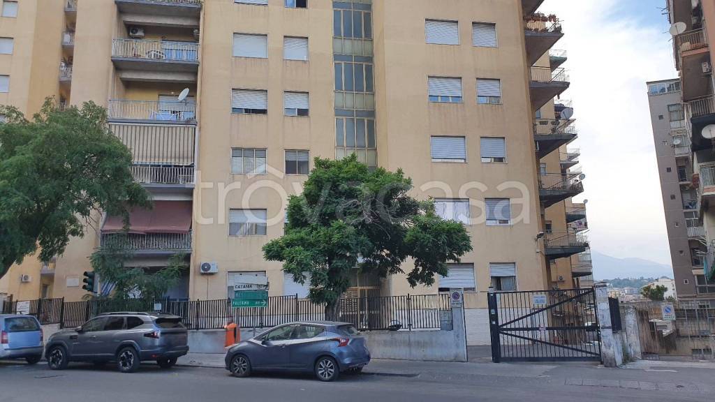 appartamento in vendita a Catania in zona Cibali