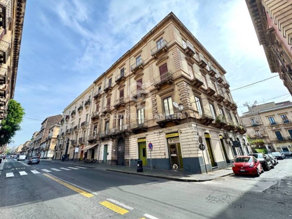 appartamento in vendita a Catania in zona Centro Storico