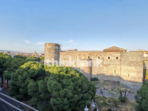 appartamento in vendita a Catania in zona Centro Storico
