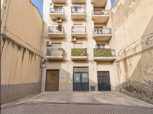appartamento in vendita a Catania in zona Centro Storico