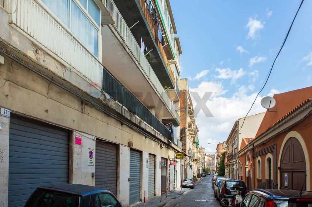 appartamento in vendita a Catania in zona Centro Storico