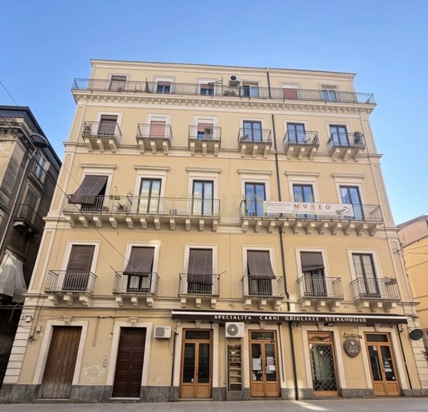 appartamento in vendita a Catania in zona Centro Storico
