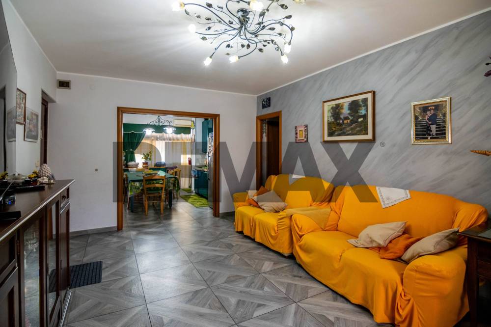 appartamento in vendita a Catania in zona Librino