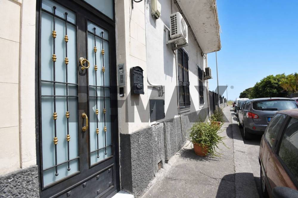 appartamento in vendita a Catania in zona San Leone