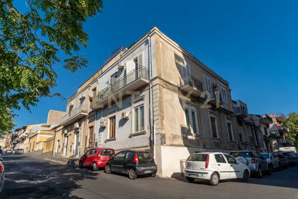 appartamento in vendita a Catania in zona Barriera del Bosco