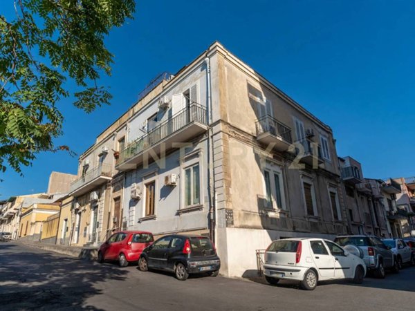 appartamento in vendita a Catania in zona Barriera del Bosco