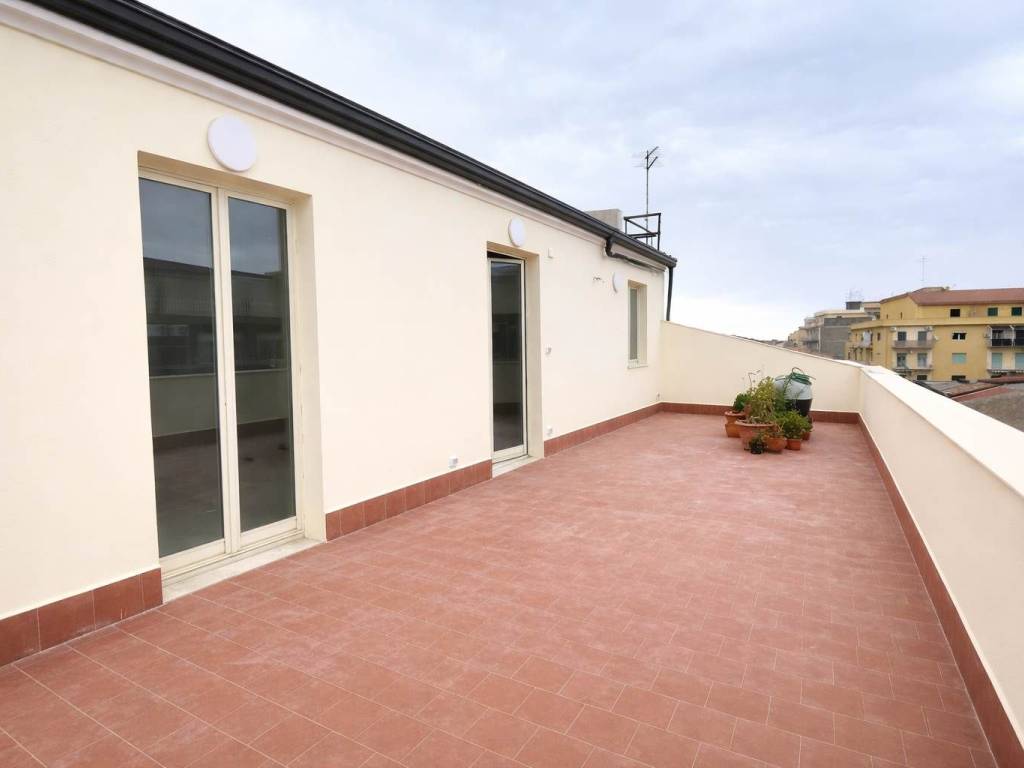 appartamento in vendita a Catania in zona Picanello