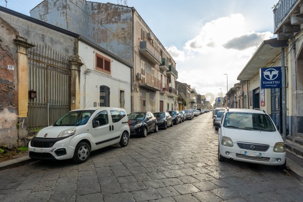 casa indipendente in vendita a Catania in zona Ognina