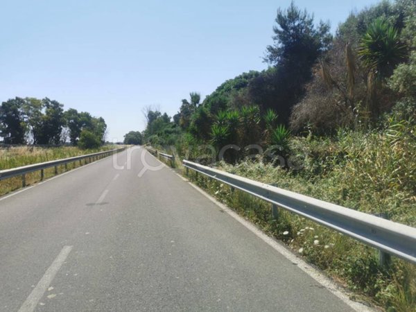 terreno in vendita a Catania in zona Villaggio Delfino-Vaccarizzo