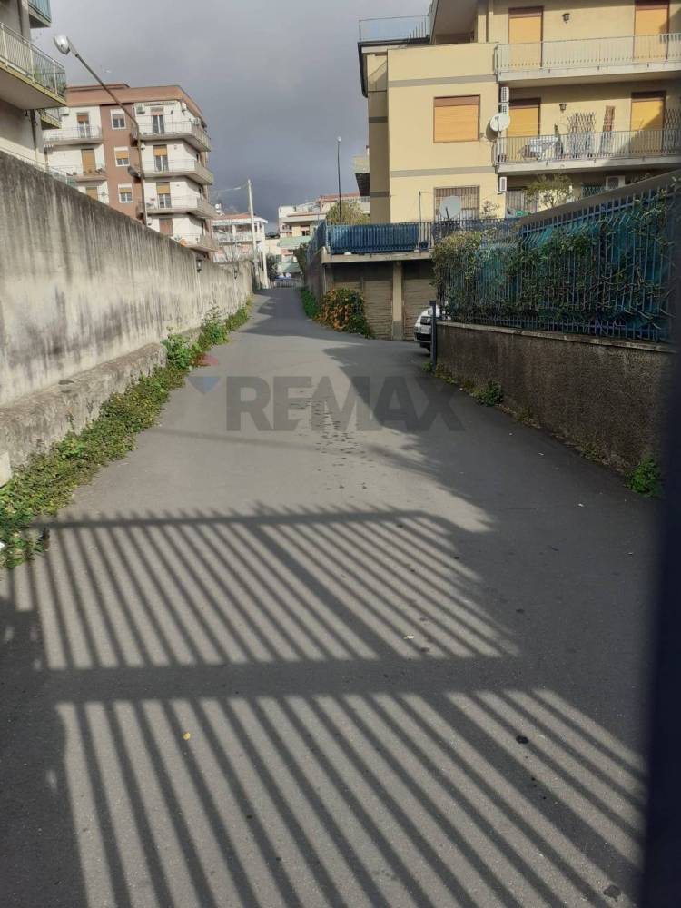 box auto in vendita a Catania in zona Barriera del Bosco