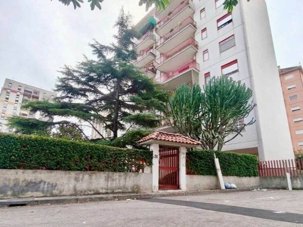 appartamento in vendita a Catania in zona Librino