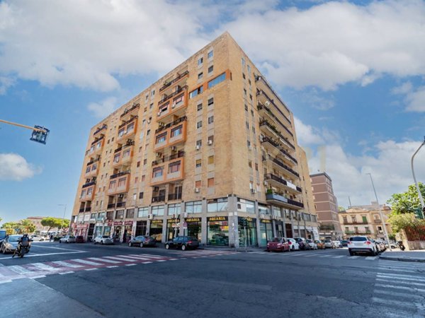appartamento in vendita a Catania in zona Centro Storico