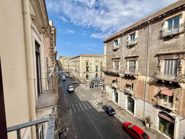 appartamento in vendita a Catania in zona Centro Storico