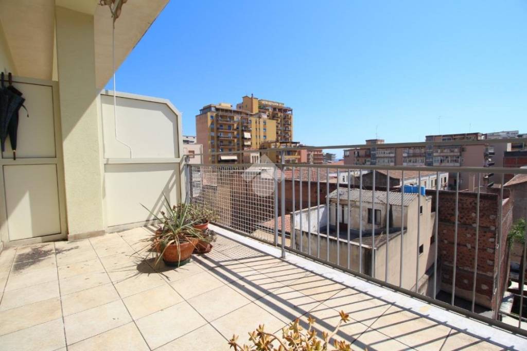 appartamento in vendita a Catania in zona Picanello