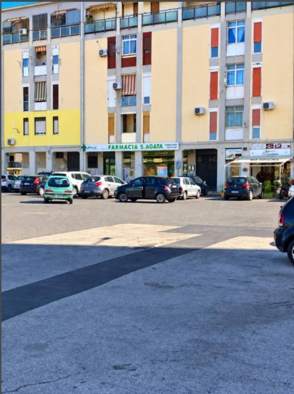 appartamento in vendita a Catania in zona Villaggio Sant'Agata