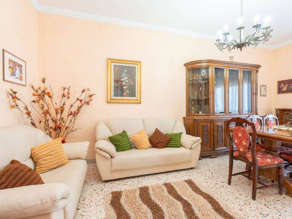 appartamento in vendita a Catania in zona San Giorgio