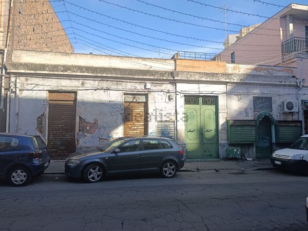 terreno in vendita a Catania in zona Picanello