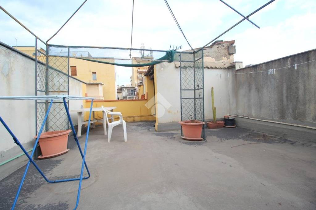 casa indipendente in vendita a Catania