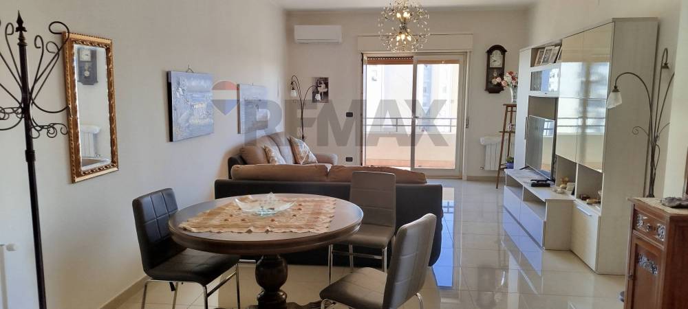 appartamento in vendita a Catania in zona Villaggio Sant'Agata