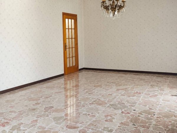appartamento in vendita a Catania in zona San Leone