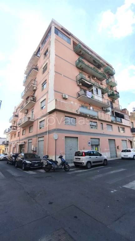 appartamento in vendita a Catania in zona Picanello