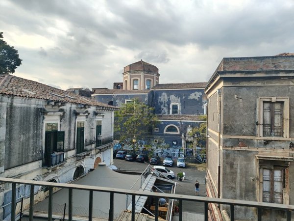 appartamento in vendita a Catania in zona Centro Storico