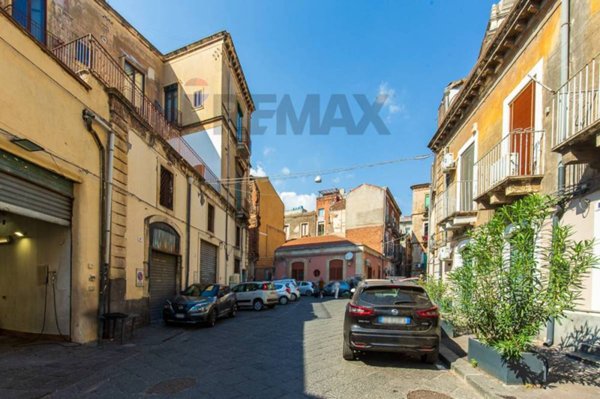 appartamento in vendita a Catania in zona Centro Storico