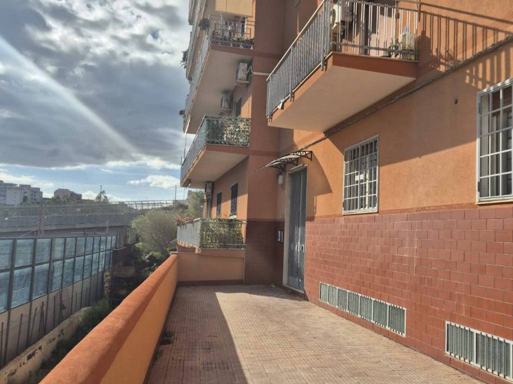 appartamento in vendita a Catania in zona Picanello