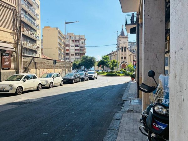appartamento in vendita a Catania in zona Picanello