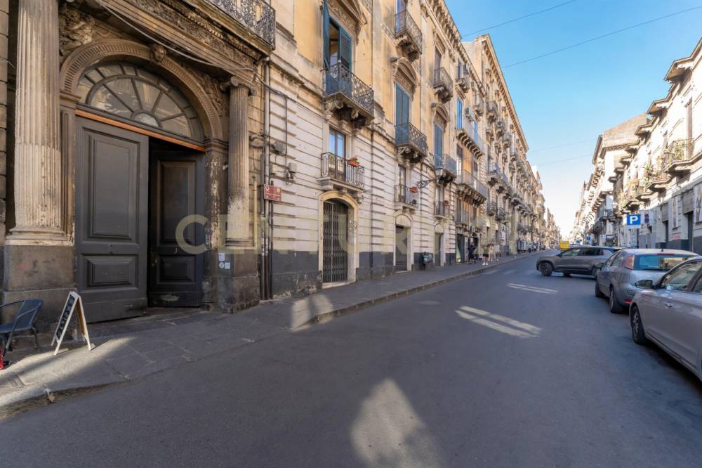 appartamento in vendita a Catania in zona Centro Storico