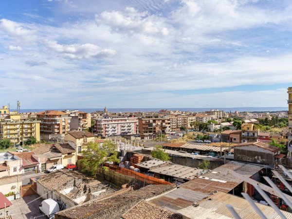 appartamento in vendita a Catania in zona San Leone