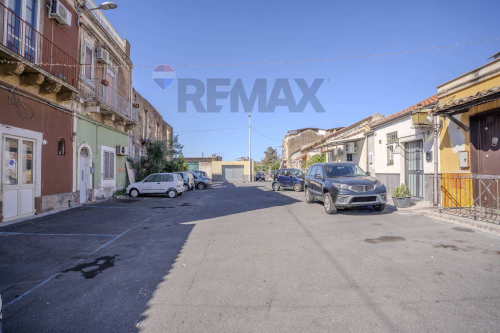 casa indipendente in vendita a Catania in zona Centro Storico