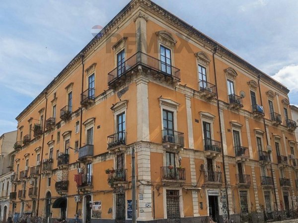 appartamento in vendita a Catania in zona Centro Storico