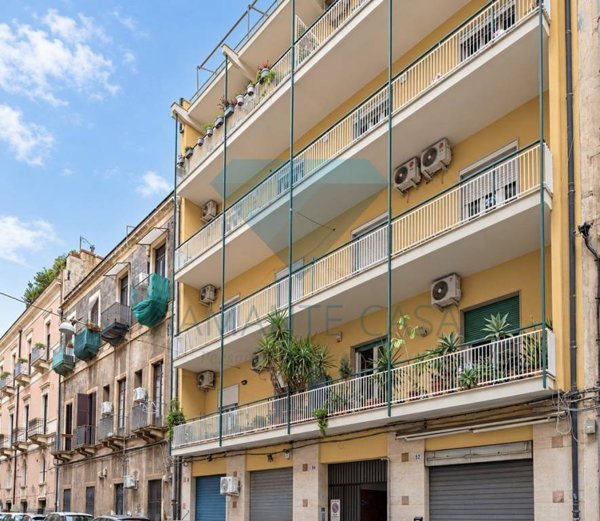 appartamento in vendita a Catania in zona Picanello