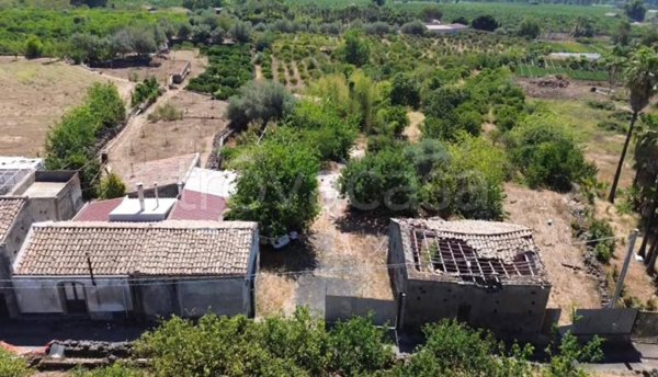 terreno agricolo in vendita a Fiumefreddo di Sicilia