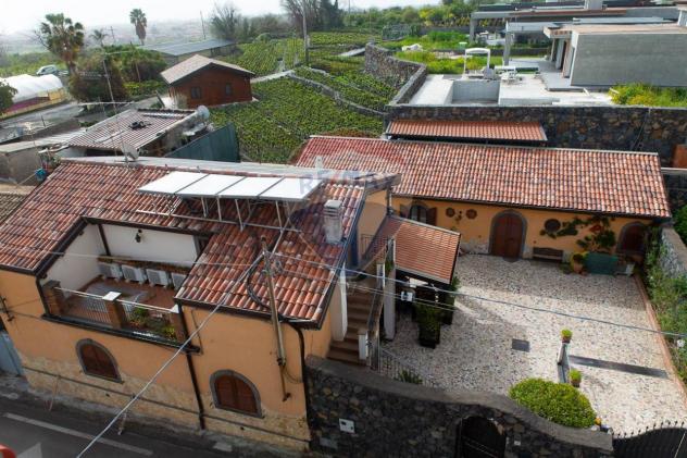 casa indipendente in vendita a Fiumefreddo di Sicilia