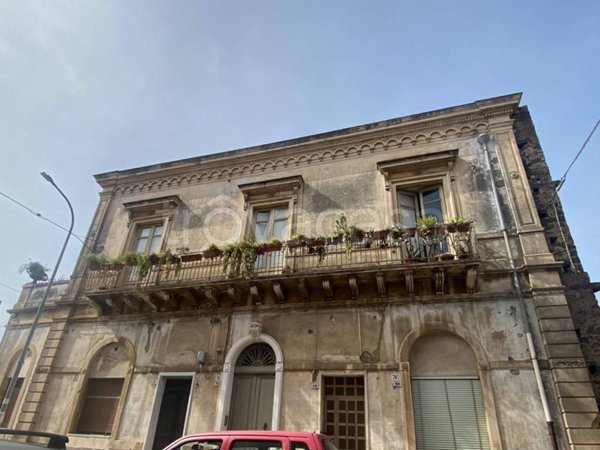 casa indipendente in vendita a Fiumefreddo di Sicilia