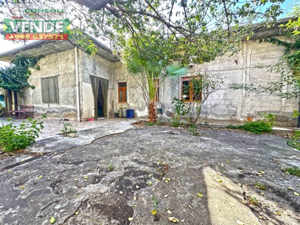casa indipendente in vendita a Fiumefreddo di Sicilia